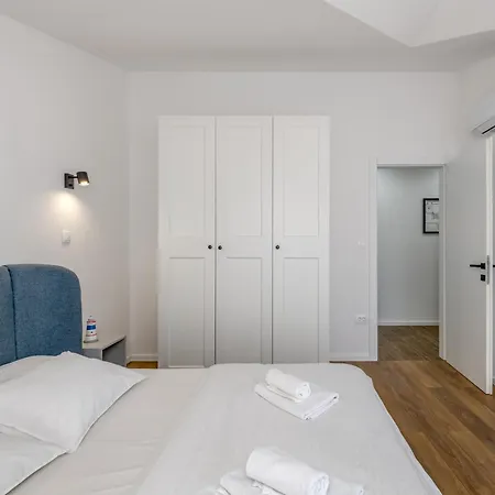 Light Loft Apartment *