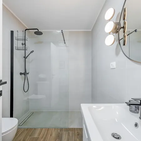 Light Loft Apartment *