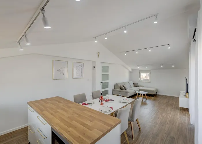 Light Loft Lejlighed