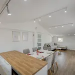 Light Loft Lägenhet