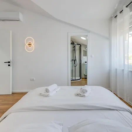 Light Loft Lägenhet